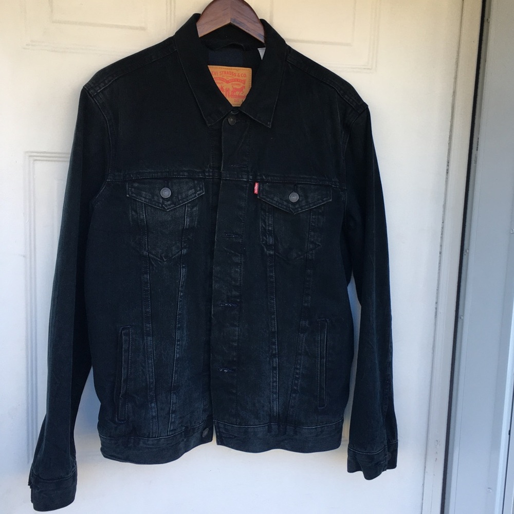 LEVI’S Trucker Jacket With Flannel Lining For Warmth Size L